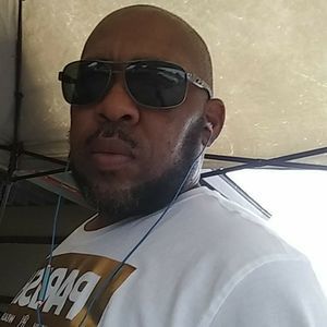 Meet your Posher, Johnny